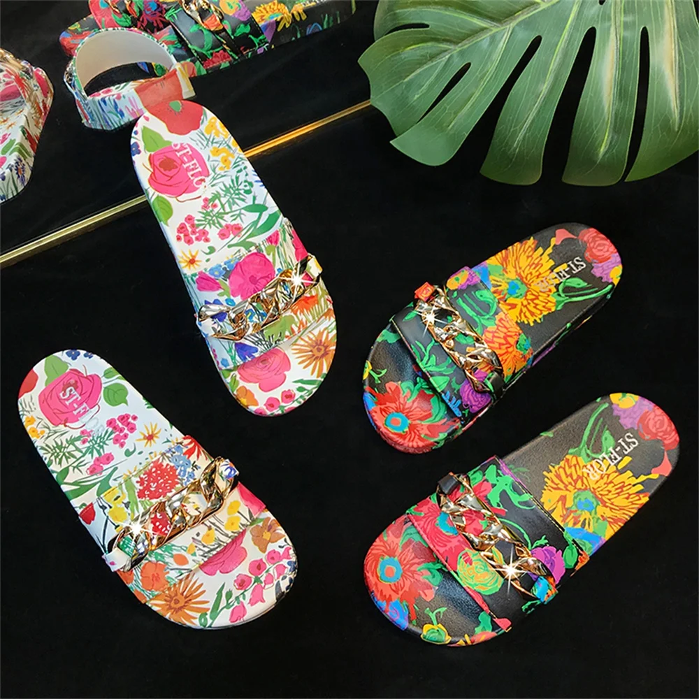 

Wholesale OEM Print Design Flower Gold Chain Slippers For Women Cute Ladies Slides Sandals Custom Logo, Black, white