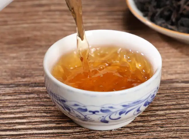da hong pao tea2.jpg