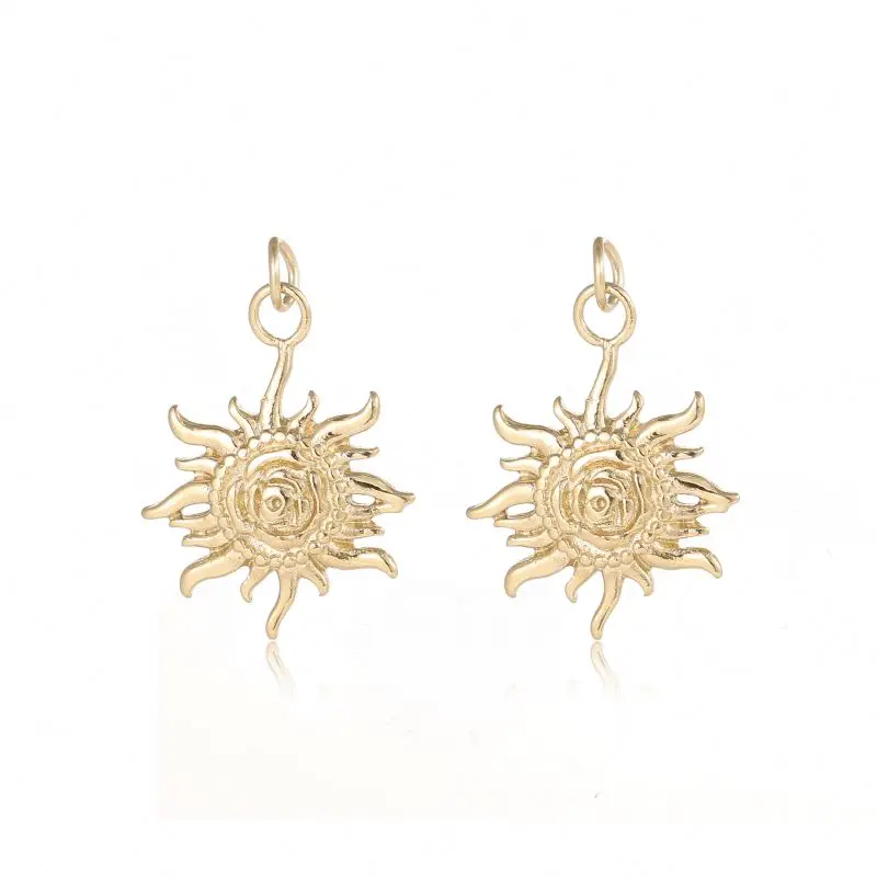 

Gold-plated stainless steel carved sun rose necklace accessories pendant necklace female fashion simple accessories