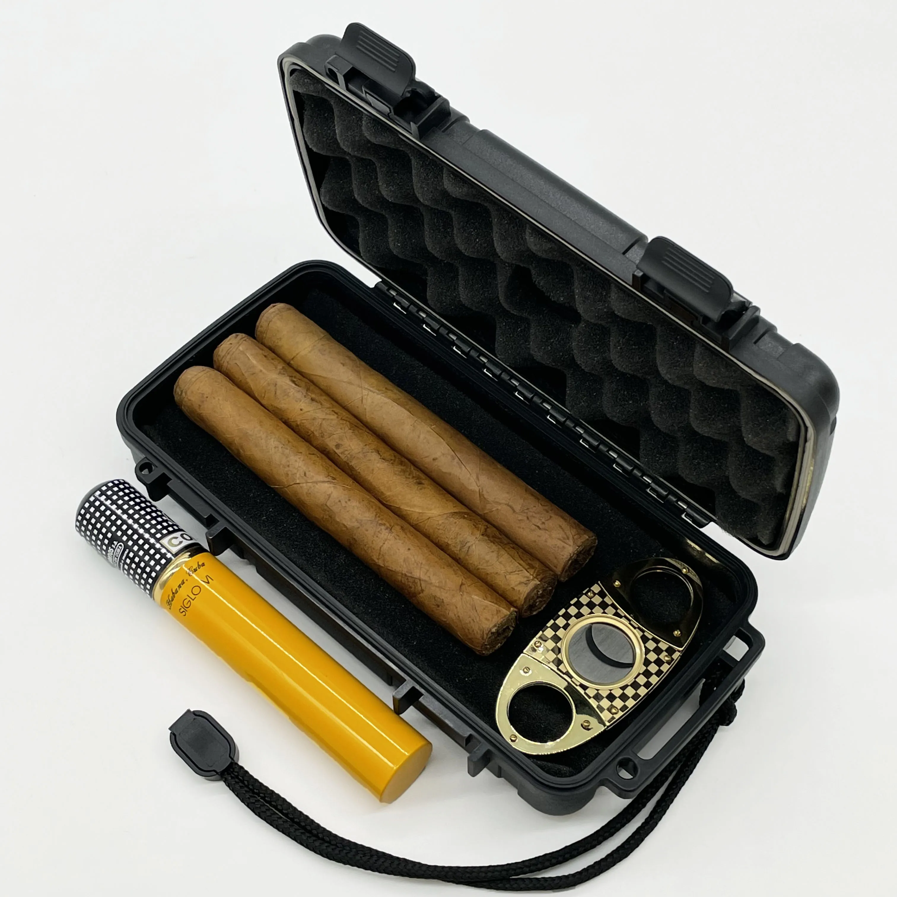 

Hot Sale Hard Plastic Waterproof Cigar Humidor Case with Customized foam Travel Cigar Case with Set, Black