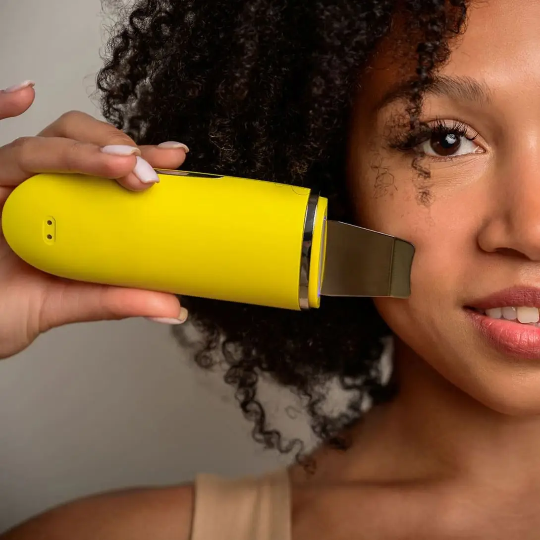 

Professional Skin Scrubber Beauty Exfoliation Device, Lemon yellow