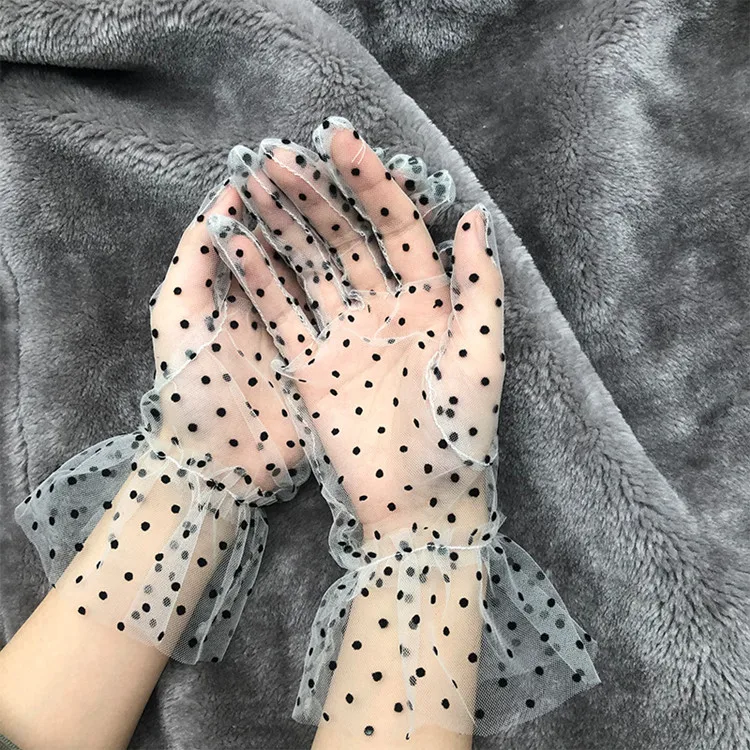 

Short Tulle Women Wedding Dress Gloves sexy Finger Gloves Lace Gloves with Dots