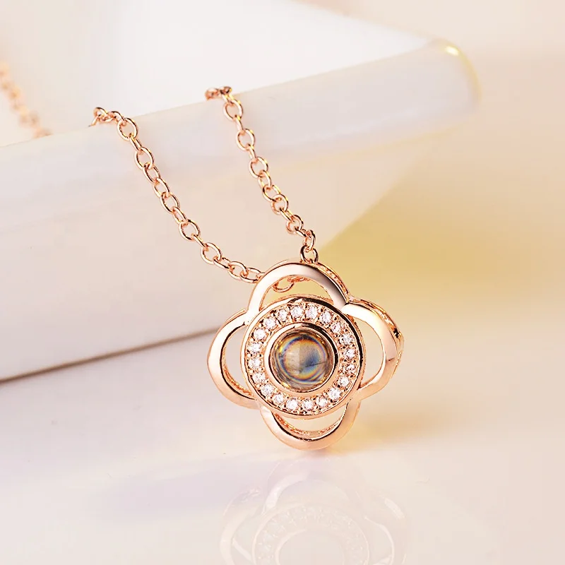 

Women Fashion Heart LOVE Shape Rose Link Chain Gold Casual 2.6 cm / 1.02 inch Silver Pendant Necklace