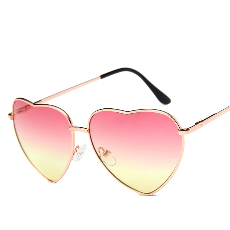 

2021 Sunglasses Mens River Metal Frame Ladies Heart Shape Sunglasses Love Eyewear for Women Retro Driving Glasses