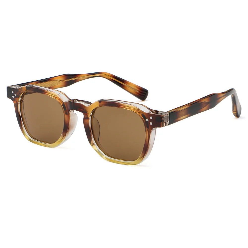 

Superhot Eyewear 91914 Fashion 2023 Retro Classic Square Reinforced Wire-Core Temples Polarized Sunglasses