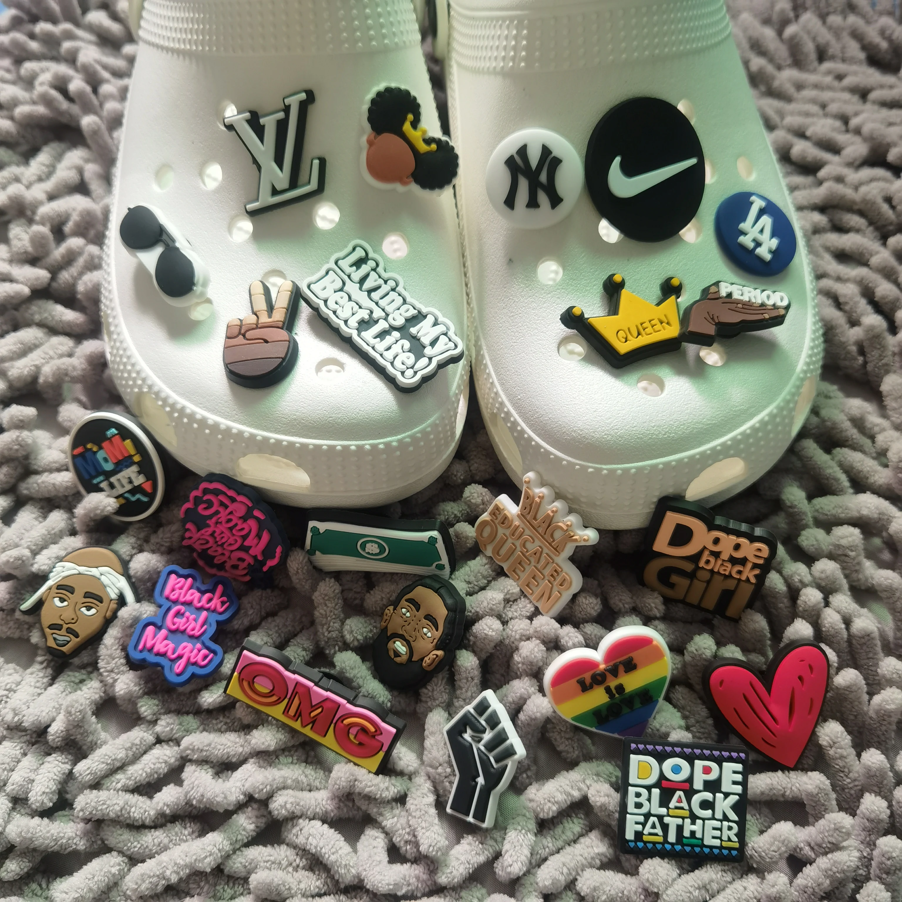 

New Hot Sale Wholesale PVC Croc Charms Shoe Buckle Custom Designer Charms for Croc Sandals Charms