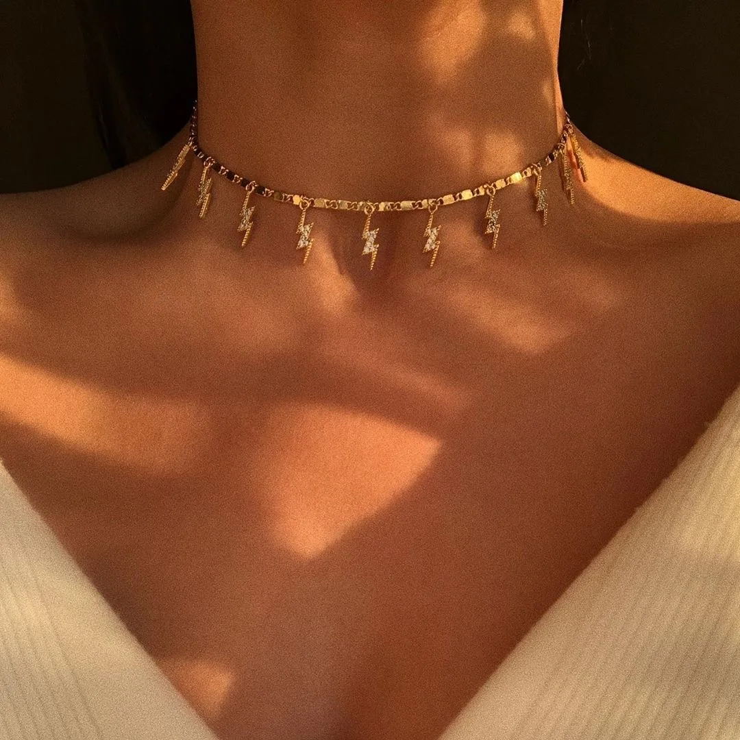 

2020 Ins Personality Harajuku Street Gold Lighting Style W Diamond Tassel Clavicle Chain Choker Flash Pendant Pendant Necklace