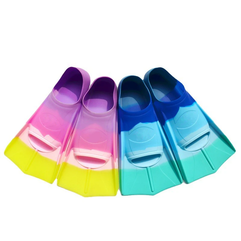 Wholesale Comfortable Training Swim Fins Various Colors Swim Flipper for Kids and Adults Short Blade Swim Fins