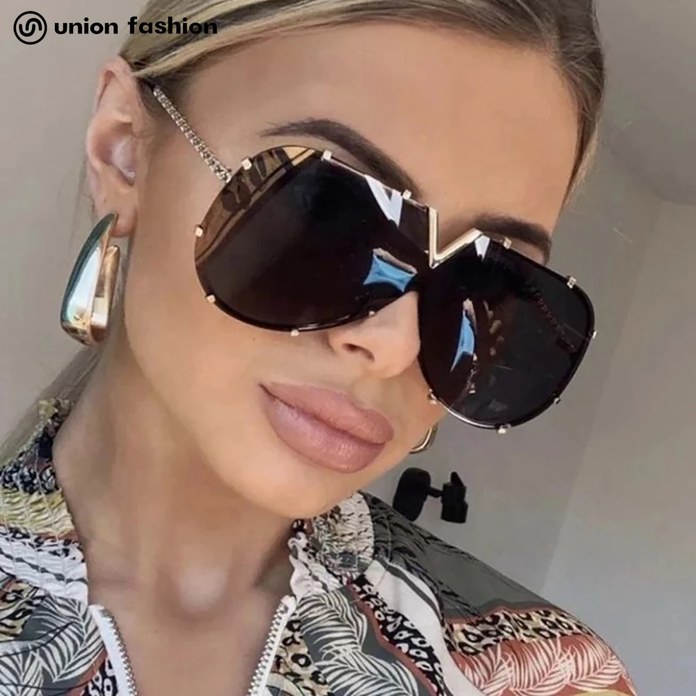 

Hot Luxury Metal Material Oversize Frame Comfortable Glasses Sunglasses