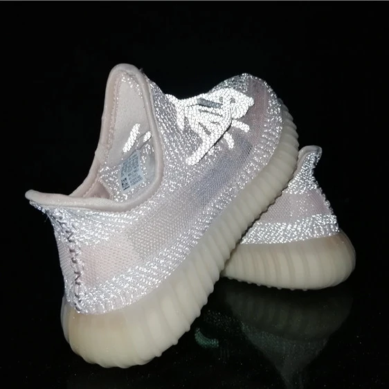 

with original logo & boxes yeeze 350 v1 v2 putian yupoo shoes yezzy schuhe reflective synth retro sport running sneaker