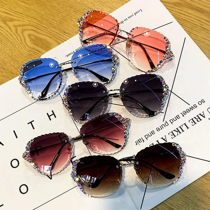 

Sunbest Eyewear 062 Personality Luxury Rimless Diamond Ladies Sunglass UV400 Crystal Rhinestone Women Sunglasses