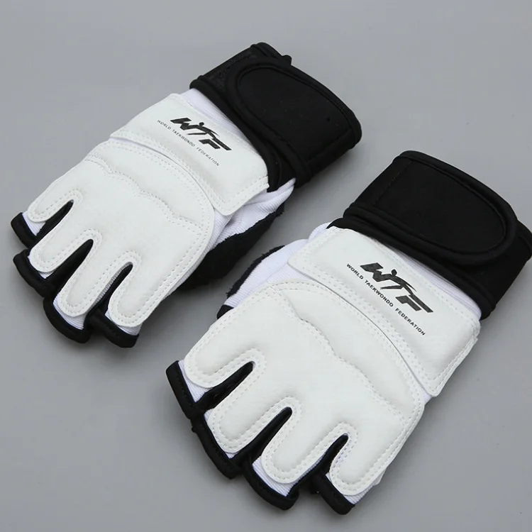 Customized logo PU leather taekwondo equipment hand gloves guard gloves