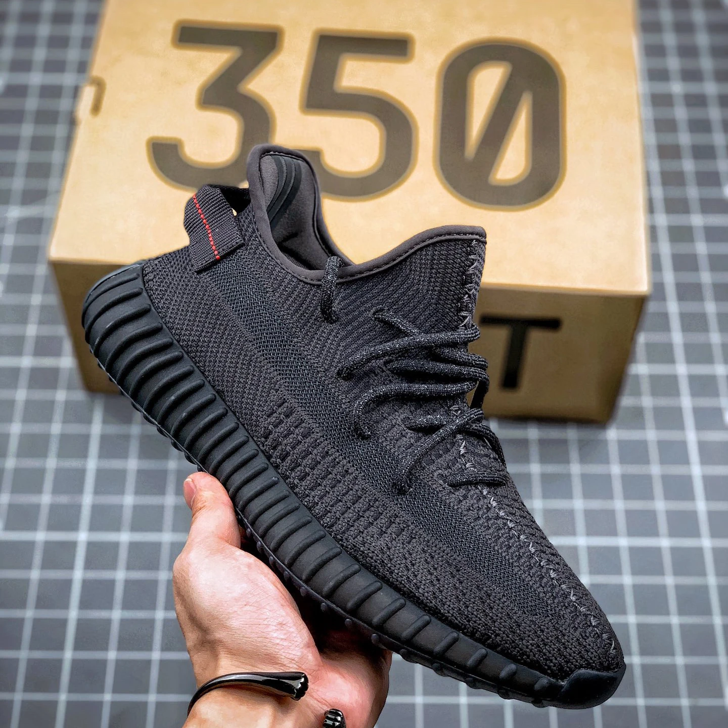 

Top Quality Original Brand logo 700V3 350V2 Men Sneake