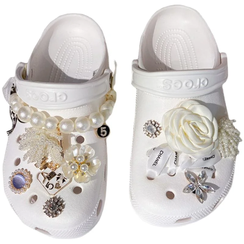 

Women Eva Clogs Summer Sandal Beach house slippers classic fluffy clogs charm platform sandals, White