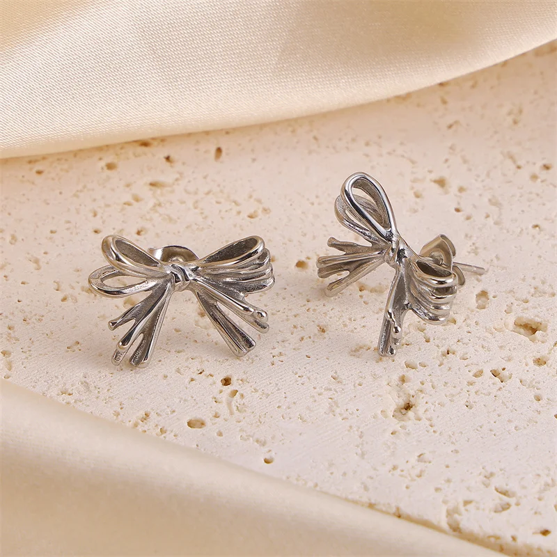 

Exquisite Stainless Steel Non Fading Waterproof Butterfly Bow Earrings