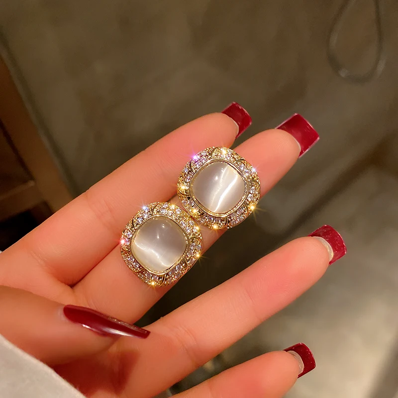

trendy fashion opal crystal earings studs women