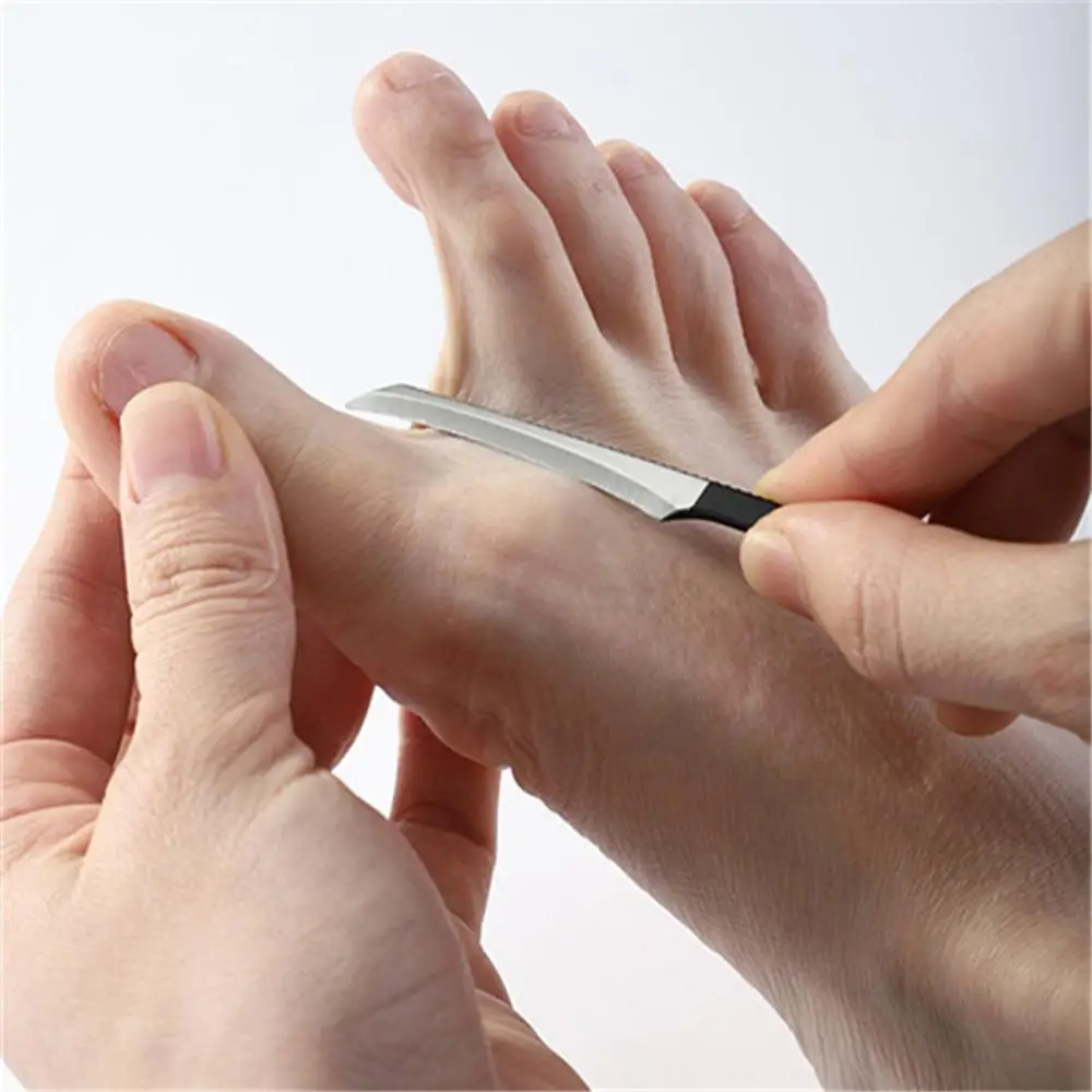 

1pcs Foot Pedicure Manicure Tools Nail Cleaner Cuticle Grooming Dead Skin Planer Beauty Tools Foot Care For Women Man Skin Care, As photo