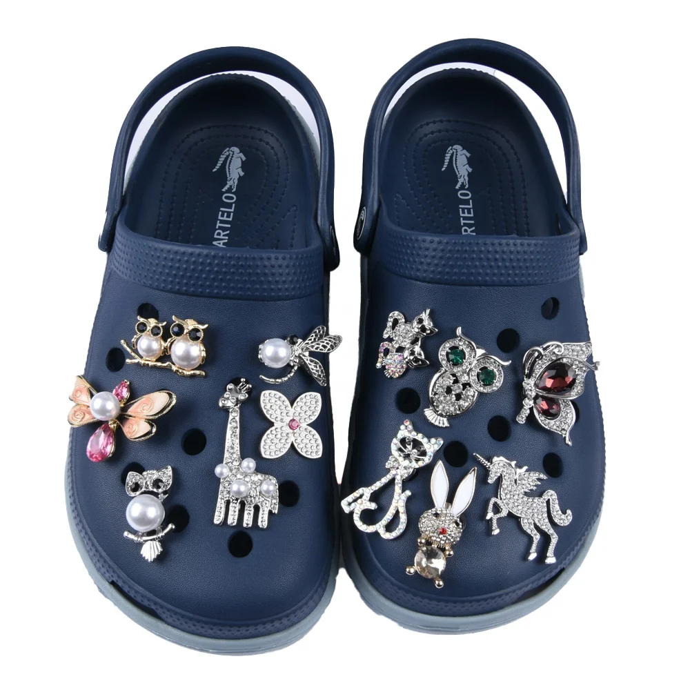 

New Trend High Class Designer Shoes Charms for DIY Bracelet and Girls Clog Christmas Shoes Decorations