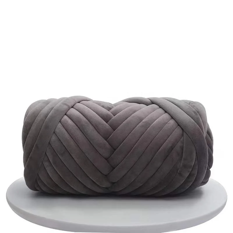 

Bojay Wholesale 2cm Polyester Velvet Chunky Hand Knitting Yarn Crochet Braid Vegan Jumbo Tube Yarn
