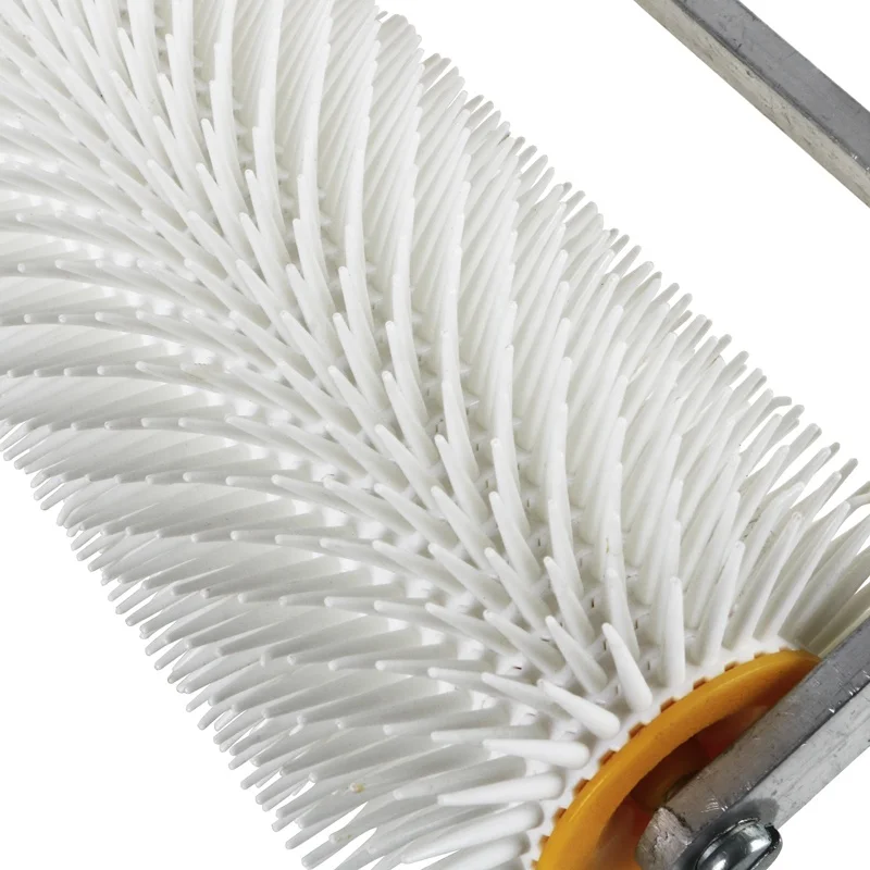
White Nylon Spikes Air Removal Roller with Handle 