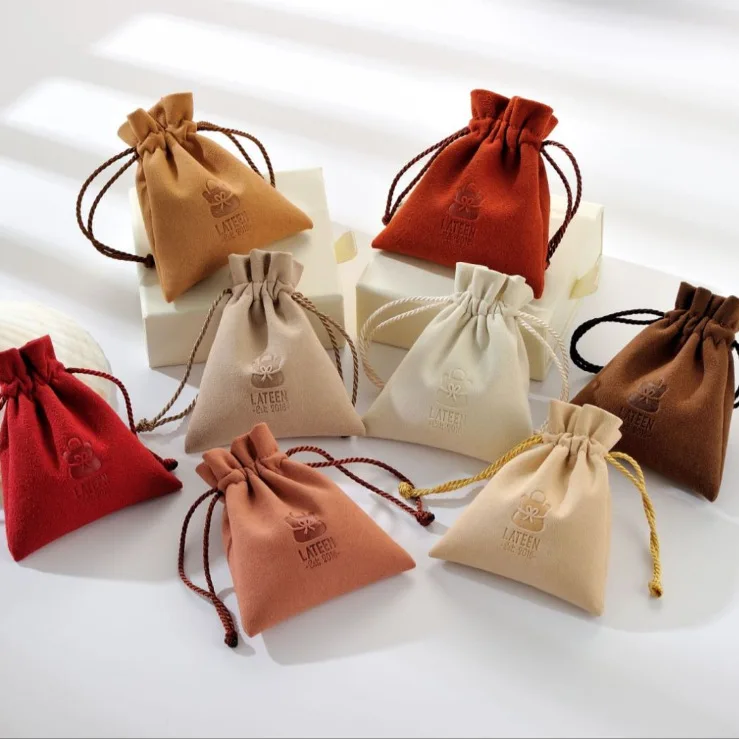 

Jewelry Velvet Drawstring Pouch Gift Package Velvet Cosmetic Storage Dust Bag for ring