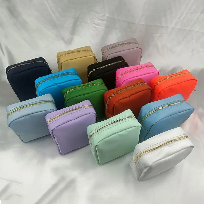 

stock nylon cosmetic bag can be customized logo make up bag with Chenille glitter gift tags letter patches, Customized color