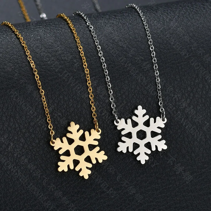 

Handmade Sweater Chain Christmas Wild Snowflake Pendant Geometric Female Stainless Steel Snowflake Necklace