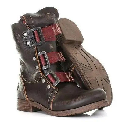 retro buckle boots