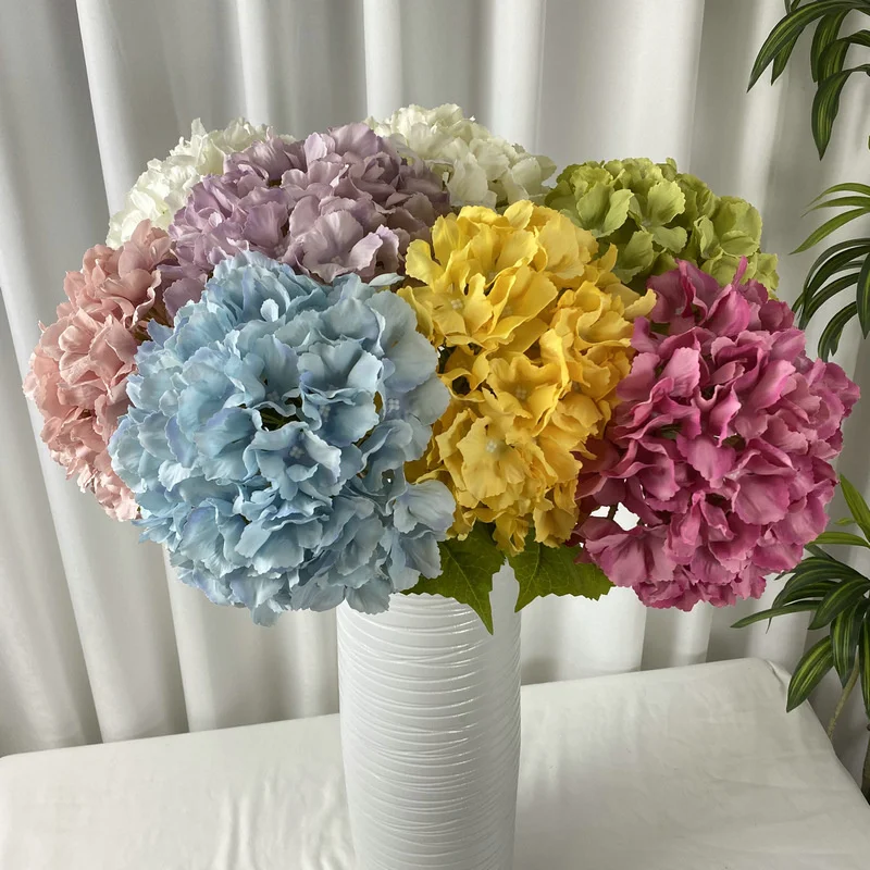 

QSLH-F450 new design Artificial Hydrangeas beautiful 4 heads dreamy Hydrangea Flower For Wedding and home Decorations