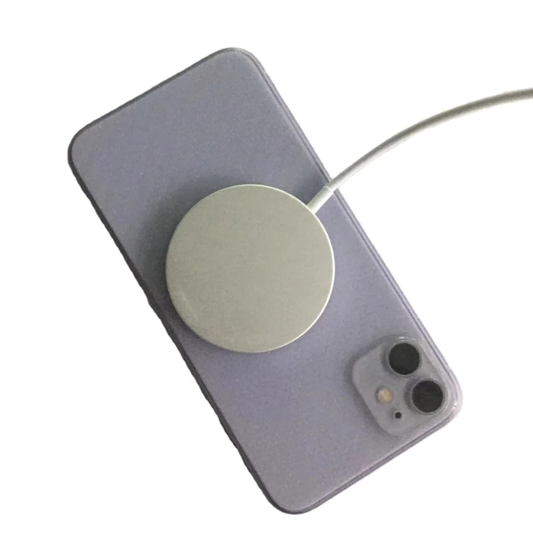 

Quality High 2021 Magnetic Wireless 15W Fast Charging Pad Fast Charger Base For lPhone 12