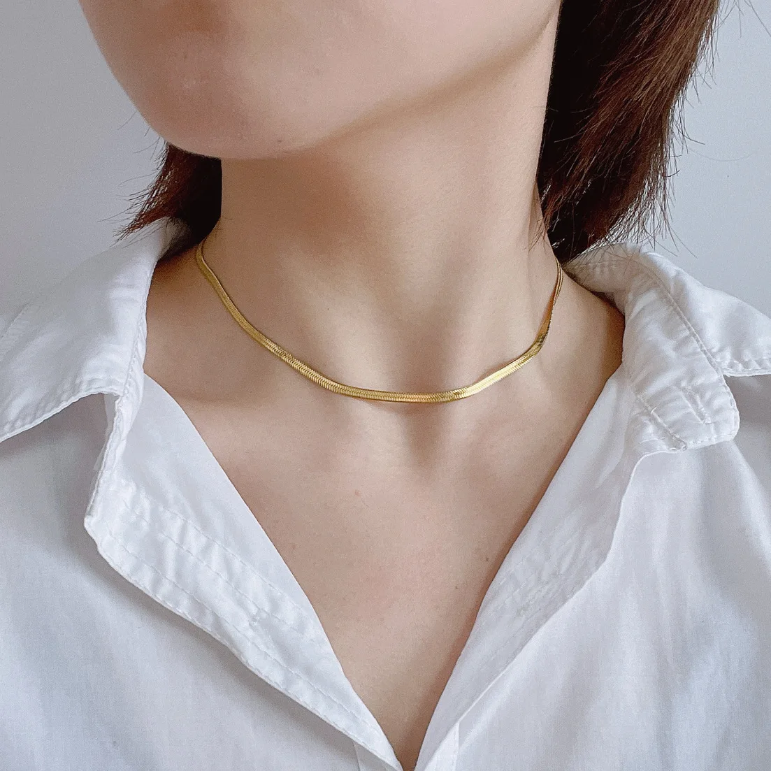 

Amazon Hot Sale Real Gold Plated Flat Herringbone Necklace Ins No Fade Stainless Steel Flat Snake Bone Chain Choker Necklace