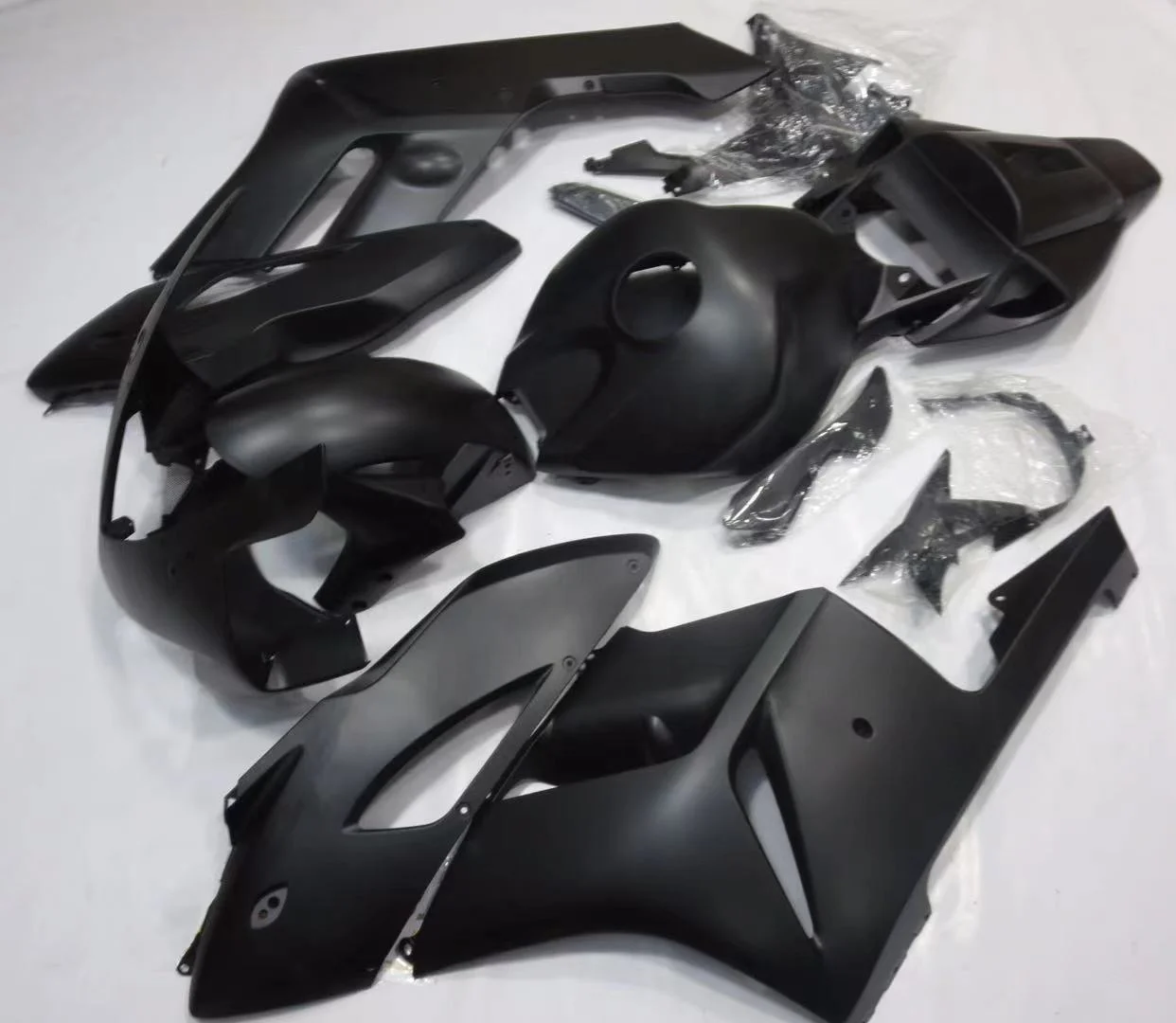 

2021 WHSC best ABS Plastic Fairing Kit For HONDA CBR1000 2004-2006 black, Pictures shown