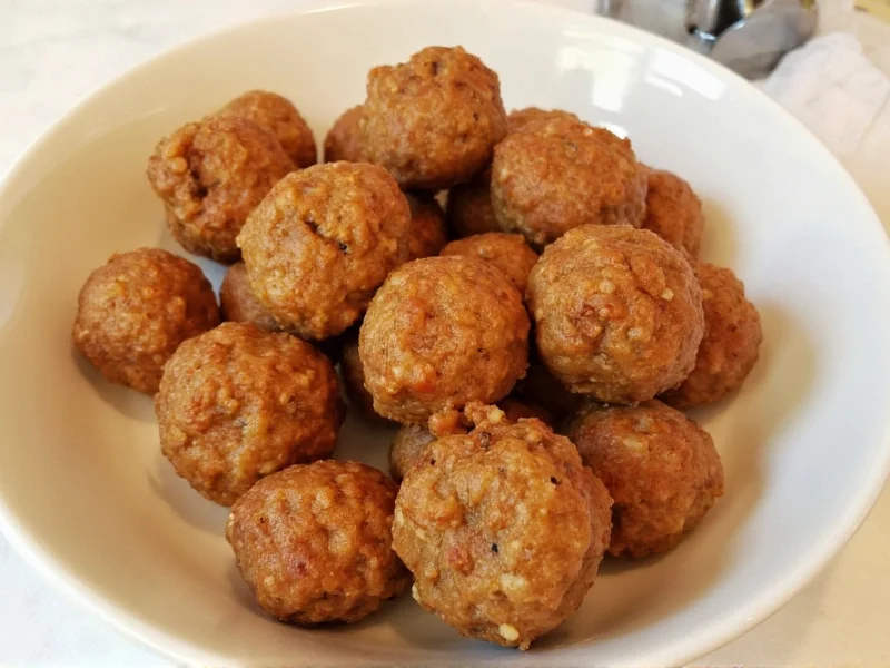 Perfect Sausage Balls Recipe Using Bisquick: Quick & Easy Guide