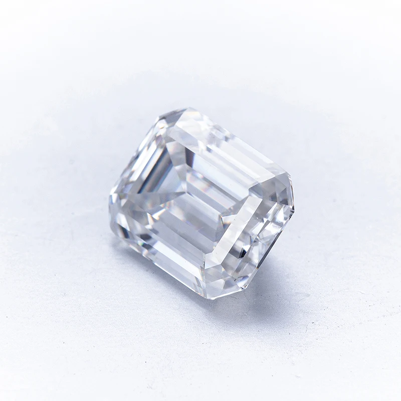 

Best quality Emerald Cut crushed ice VVS DEF White moissanite brilliant cut moissanite prices