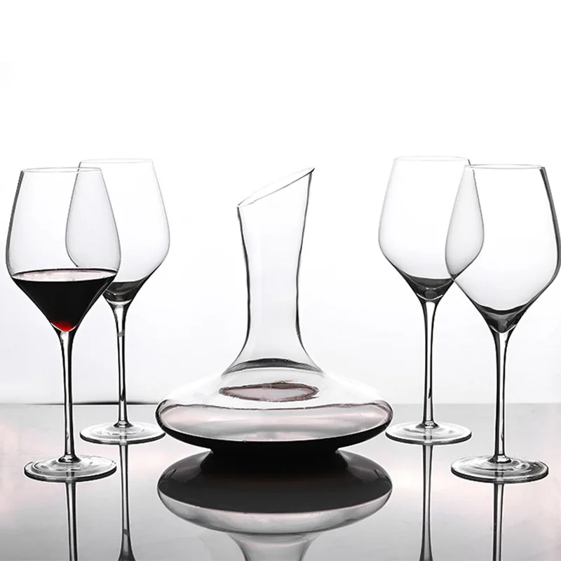 

Manufacture Goblet wine glass set home gift box European small luxury creative gift red wine 5-piece bright light glass