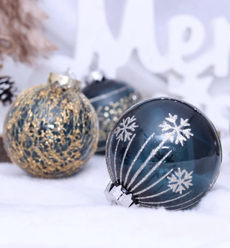 

New design christmas ball for Holiday Wedding Party Decoration supplies Hook Ornament Craft Gifts