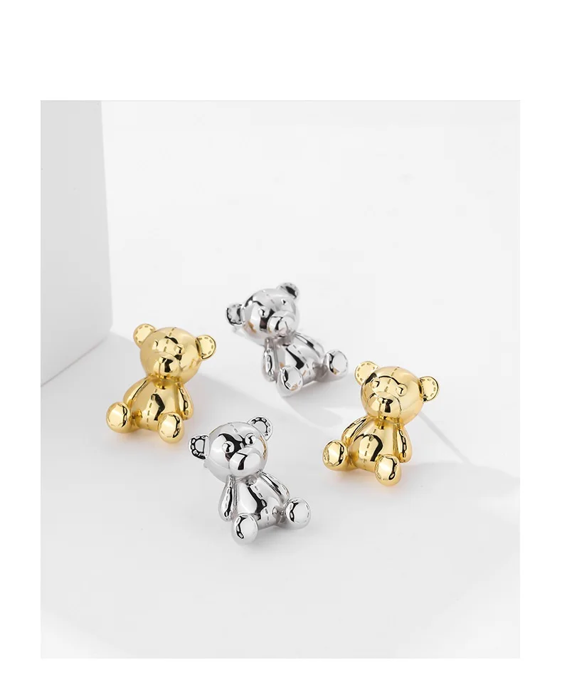 

VIANRLA 925 sterling silver gold plated and rhodium plated teddy bear stud earring