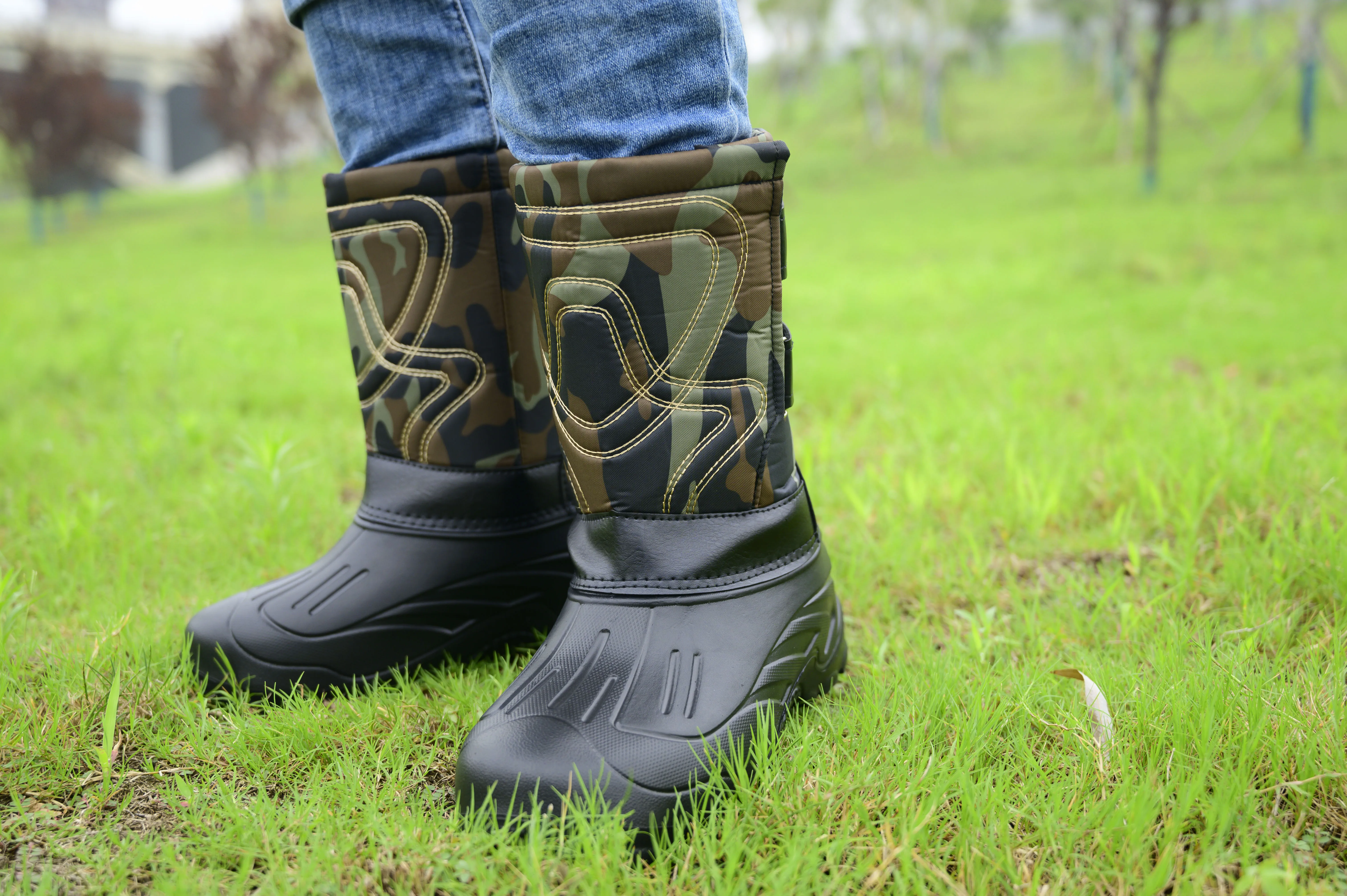 秋季冬季狩猎靴子防水防寒保暖冰钓雪地靴男士户外工作靴