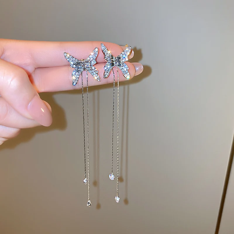

trendy fashion crystal butterfly saxy elegant earing