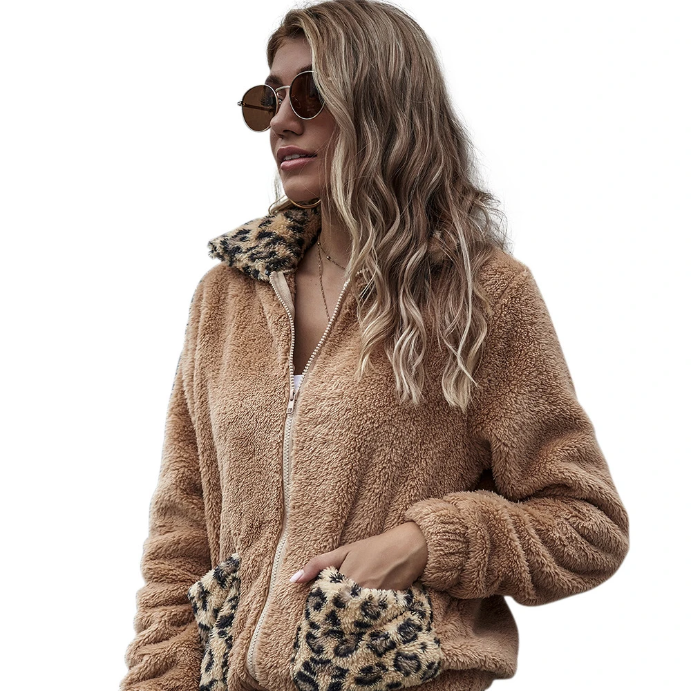 

2021 new autumn and winter European and American women's lamb cashmere Jacket Women's leopard pattern splicing zipper jacket, Shown