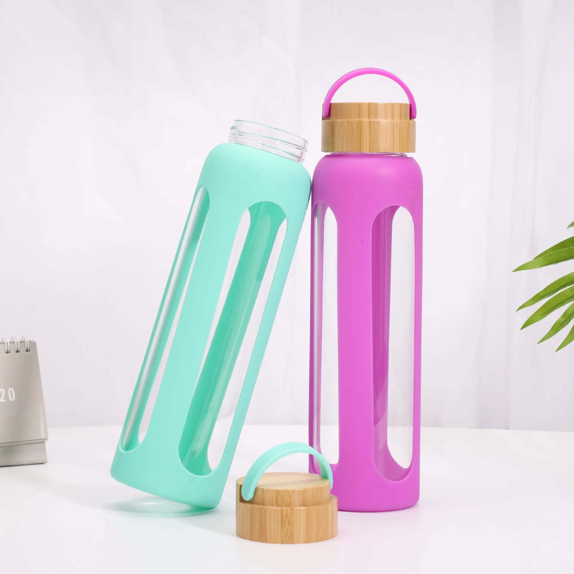 

Mikenda Custom 600ml Bpa Free Glass Water Bottle With Bamboo Lid, As picture