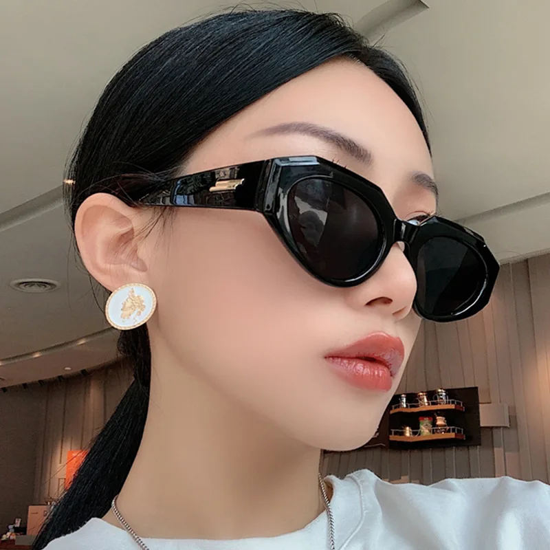 

Highend Drop-shipping Korean Fashion European American Cat Eye Irregular Women 2021 Sunglasses