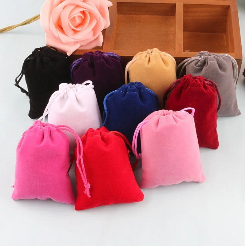 

Velvet Pouch Jewelry Bags Velvet Drawstring Bag for Christmas Party Wedding Favors