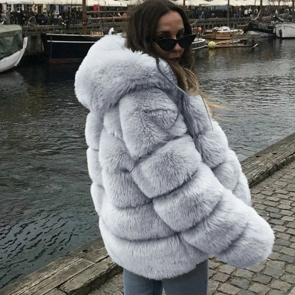

Hot Selling Women Winter Faux Fur Jacket Teddy Fashion Fluffy Plus Size Coats