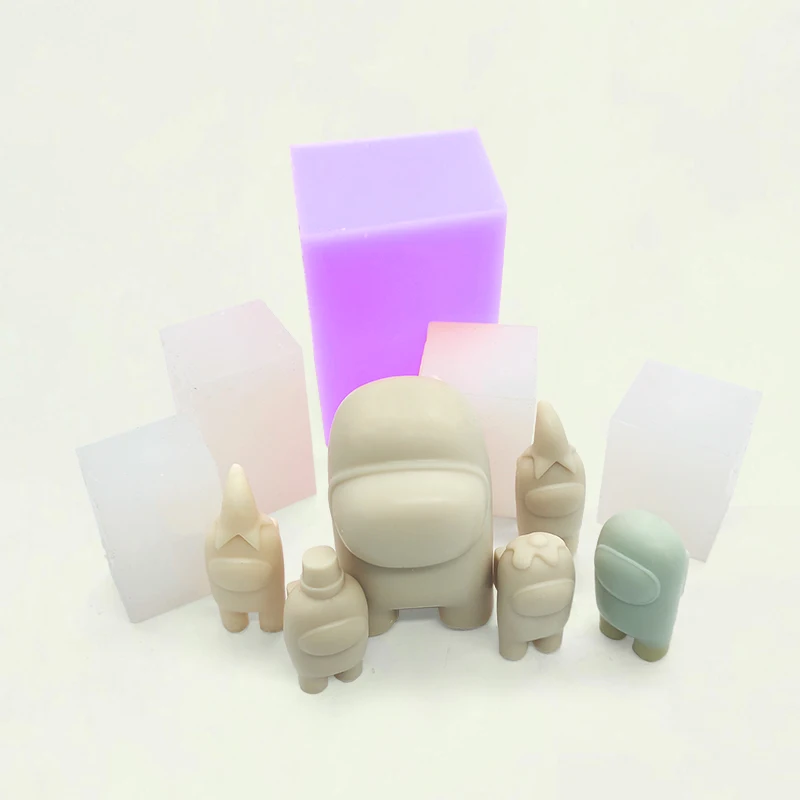 

LOVE'N DIY Handmade pop among us cake decoration 3d ice silicone mould Scented candle mold Cake Decor Souptoys