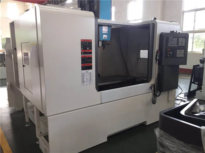 VMC855 CNC Vertical Machining Center CNC Milling Machine 