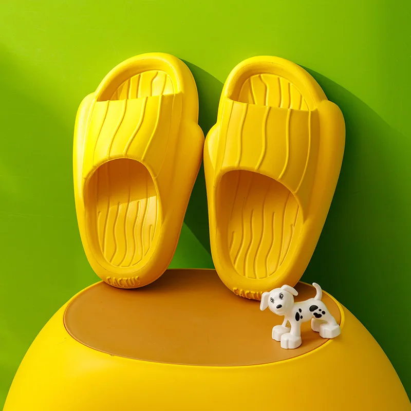 

Kid Stock Fashion Boys And Girls New Model EVA Rubber Open Toe Non-slip bathroom comfortable indoor Slipper for children, As picture show