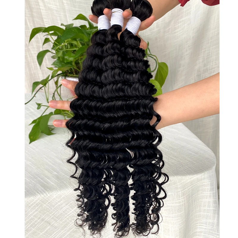 

Wholesale 10A Grade Cuticle Aligned Virgin Hair Bundles Unprocessed Brazilian Human Hair Bundles With Closure water Wave
