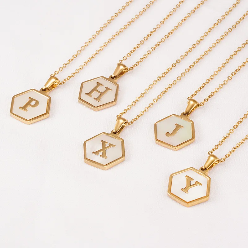 

2021 stainless steel jewelry heart letter initial charm pendant necklaces for women