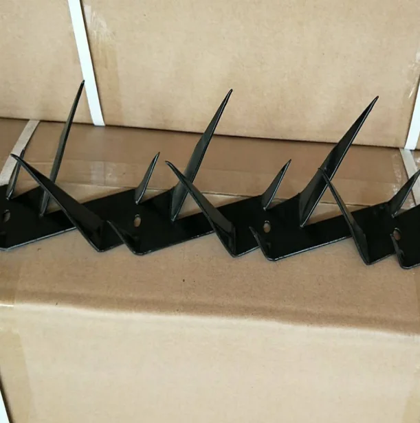 

galvanized/ plastic coated anti climb security fecing wall spikes, Silver, black ,yellow, grey ,etc all can be as customer request